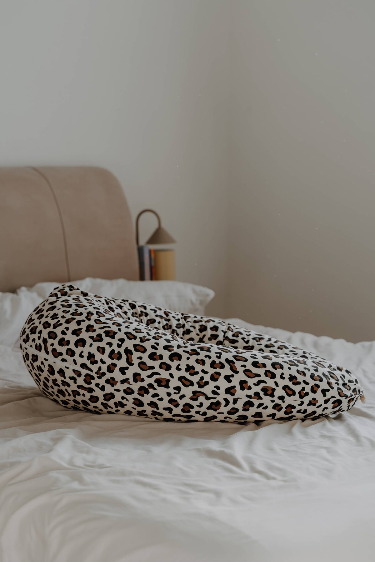 HOBEA-Germany GmbH - Coussin d'allaitement léopard