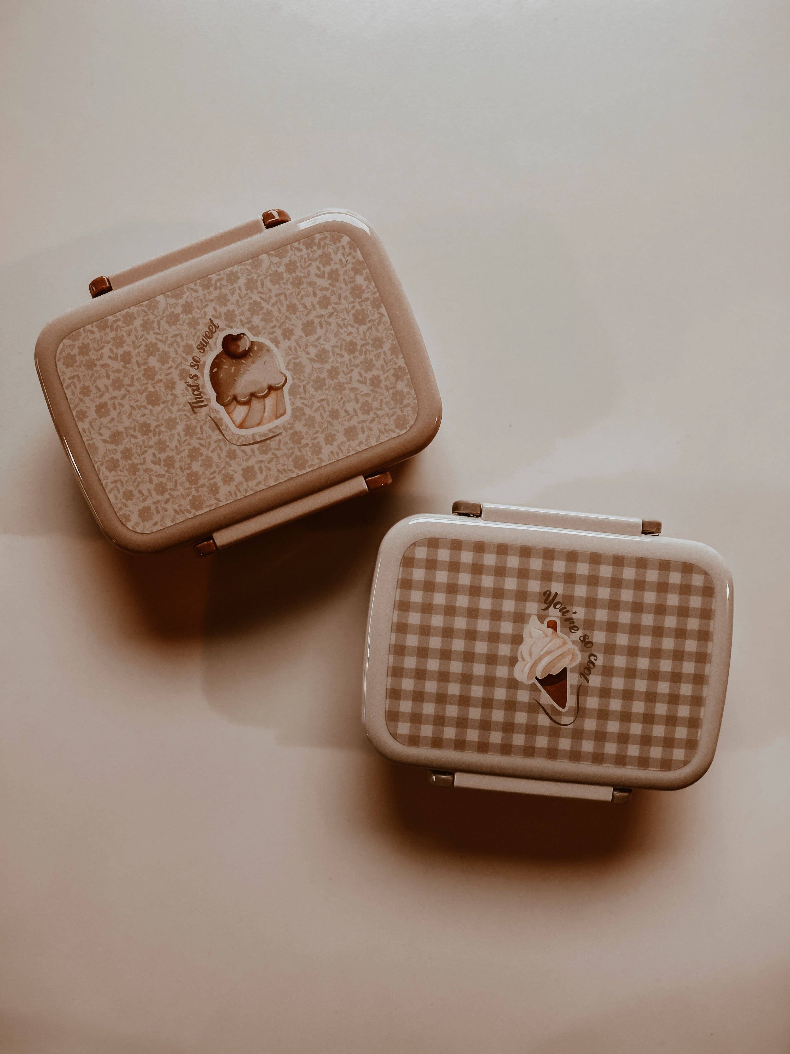 Mrs.Ertha - Lunch Box - Carrés Moelleux